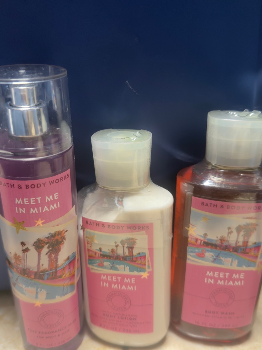 Bath & Body Works Meet Me in Miami Trio - Pink